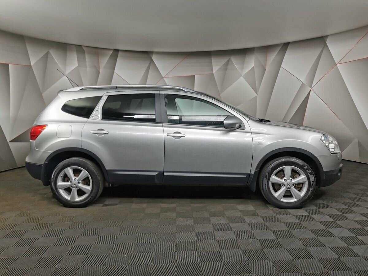 Nissan Qashqai+2 с пробегом — 2009 год. Фото: #5
