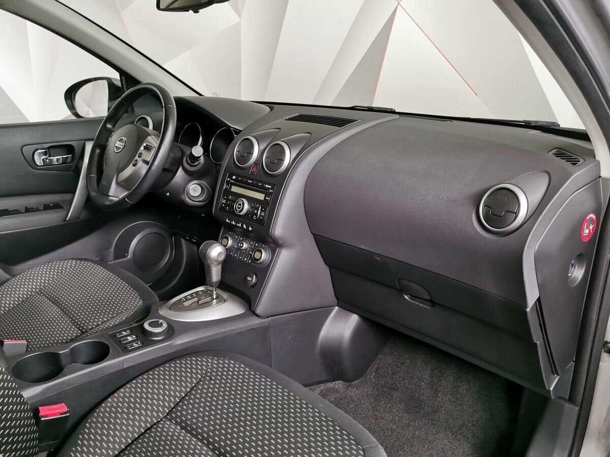 Nissan Qashqai+2 с пробегом — 2009 год. Фото: #8