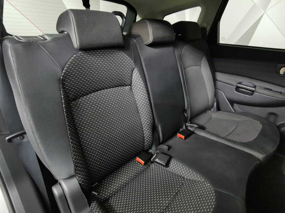 Nissan Qashqai+2 с пробегом — 2009 год. Фото: #12