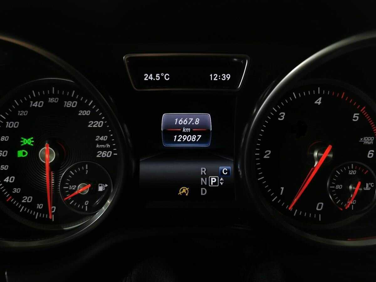 Mercedes-Benz GLE Coupe с пробегом — 2017 год. Фото: #16