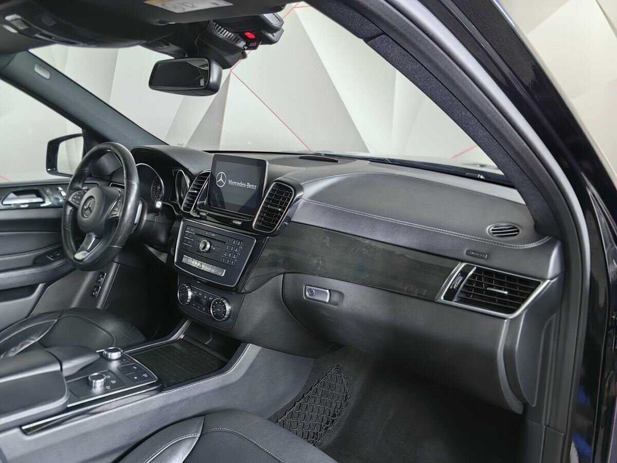 Mercedes-Benz GLS с пробегом — 2019 год. Фото: #8