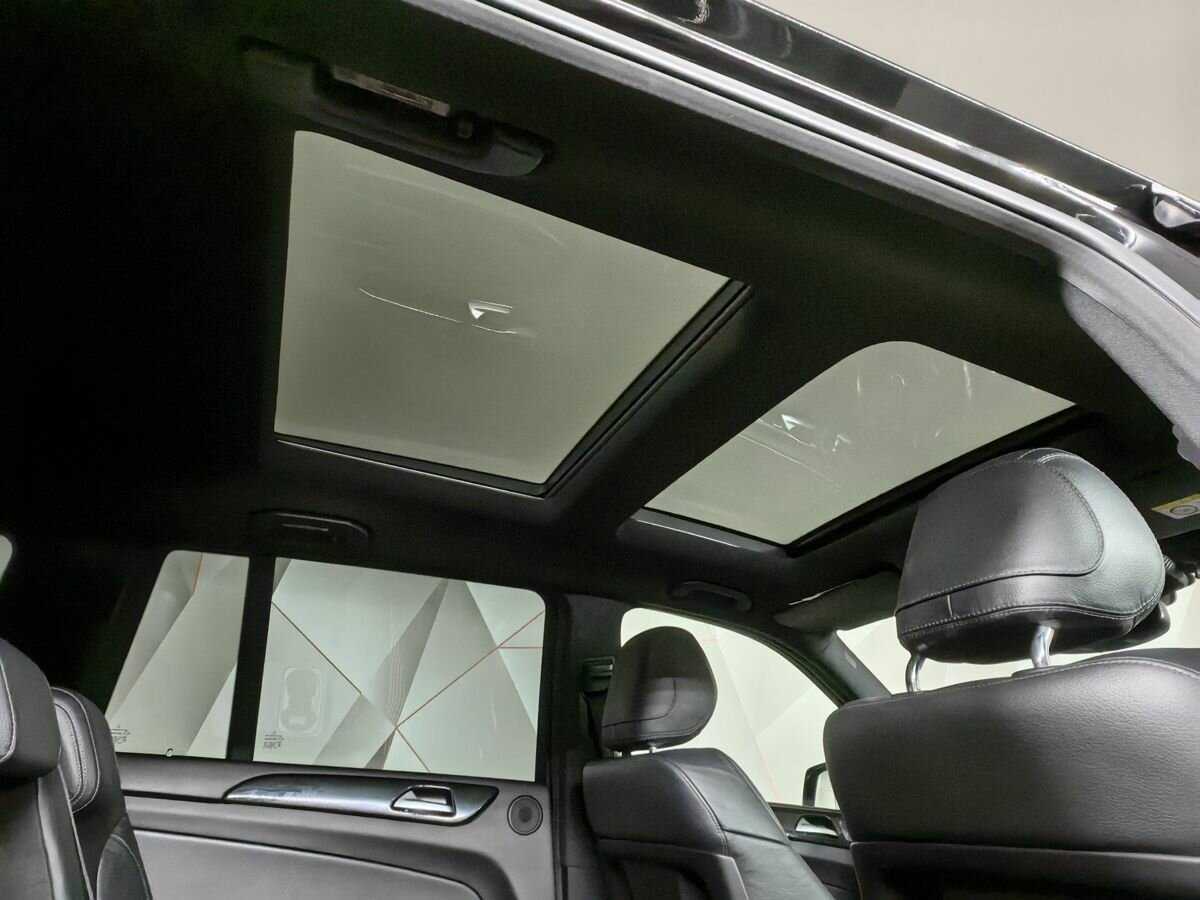 Mercedes-Benz GLS с пробегом — 2019 год. Фото: #16