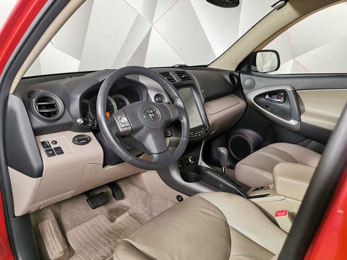 Toyota RAV4 с пробегом — 2008 год. Фото: #13