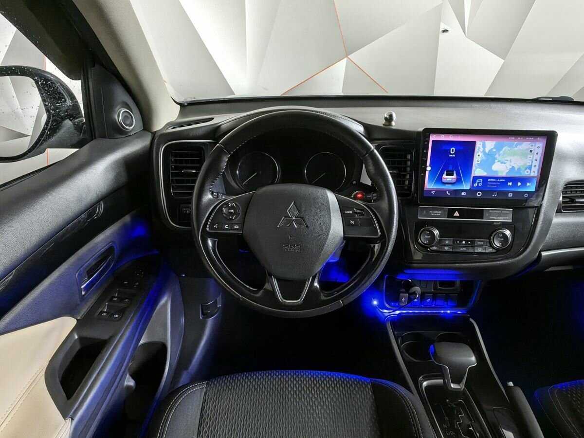Mitsubishi Outlander с пробегом — 2019 год. Фото: #14