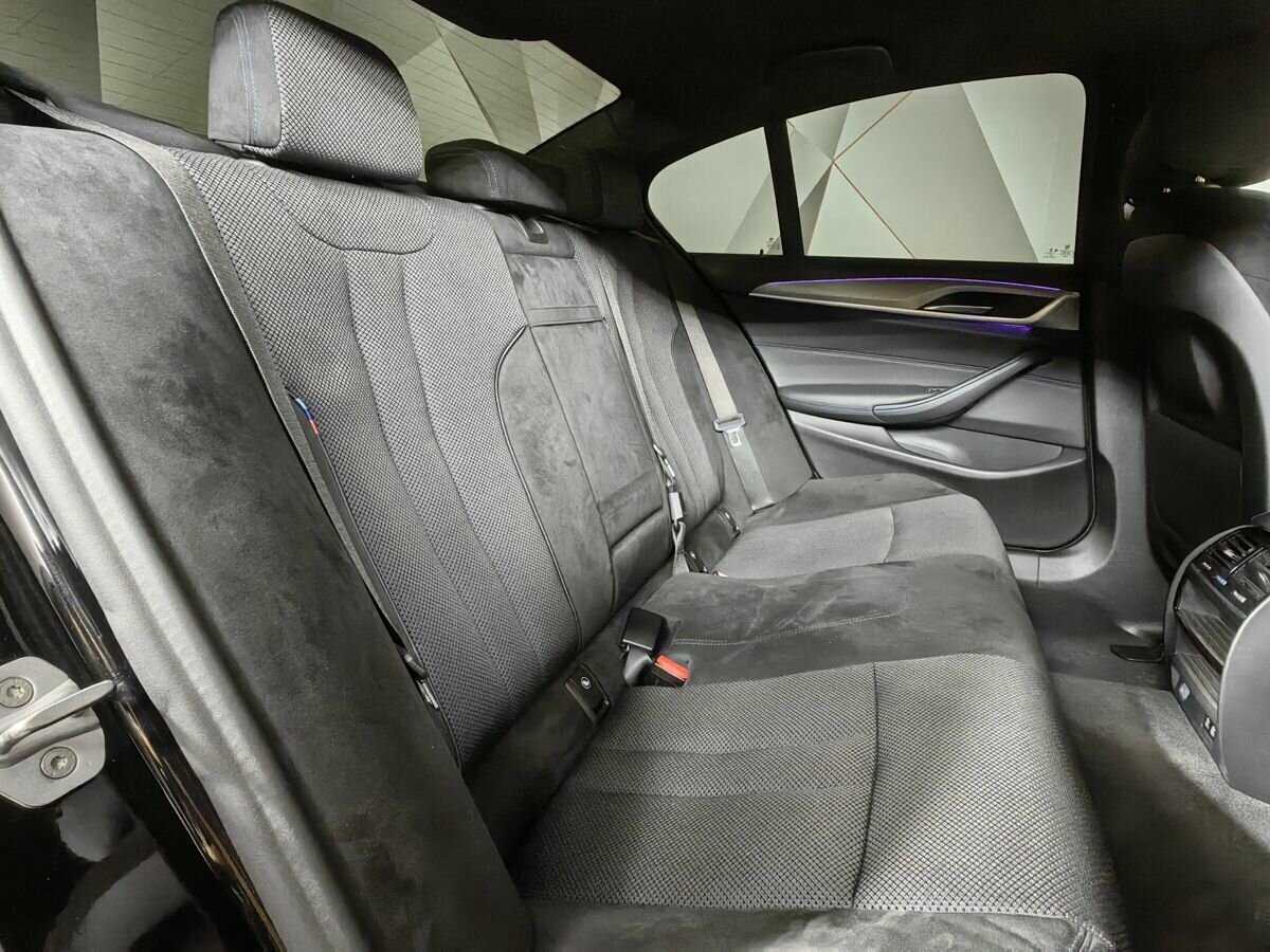 BMW 5 серии с пробегом — 2020 год. Фото: #13