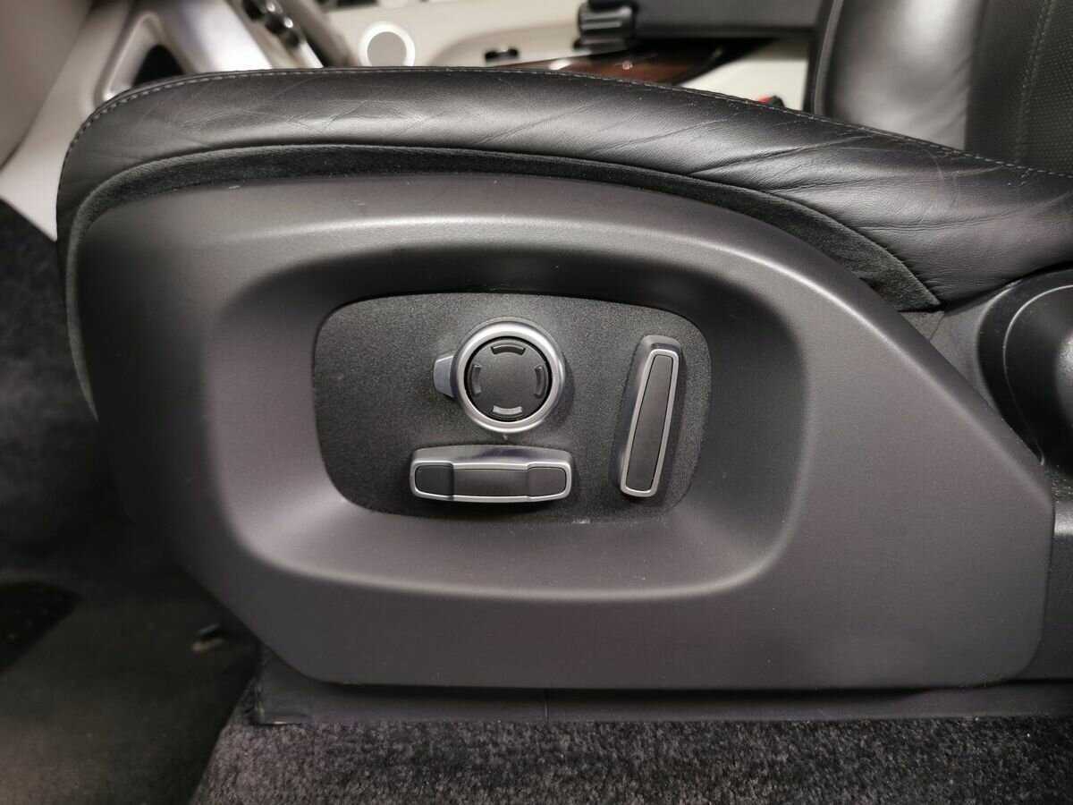 Land Rover Range Rover с пробегом — 2016 год. Фото: #16