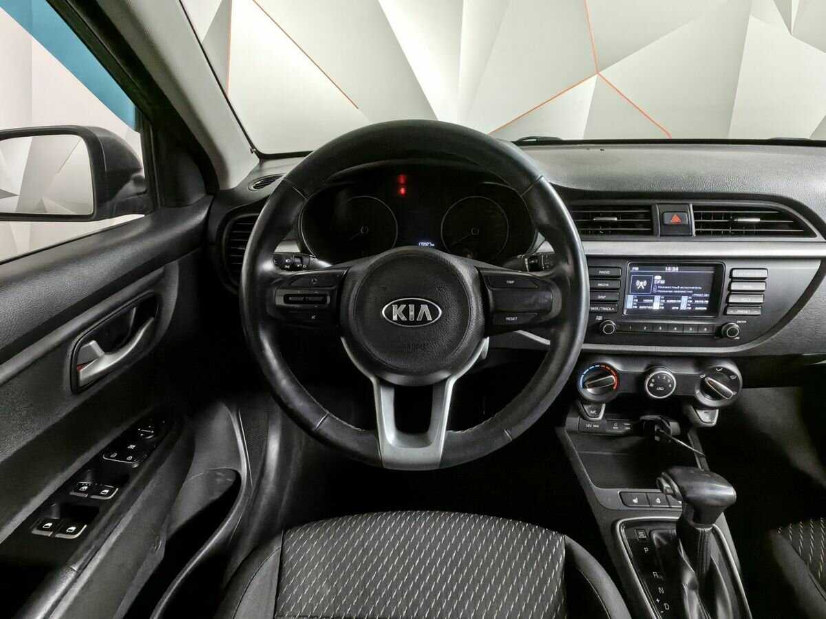 Kia Rio с пробегом — 2018 год. Фото: #14
