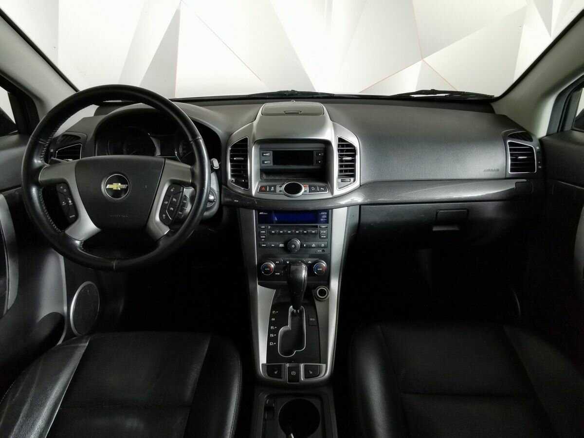 Chevrolet Captiva с пробегом — 2013 год. Фото: #8