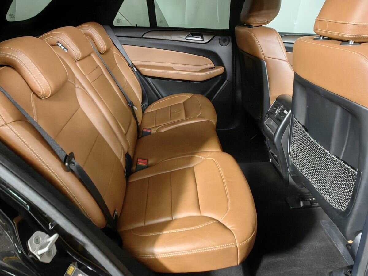 Mercedes-Benz GLE с пробегом — 2016 год. Фото: #11