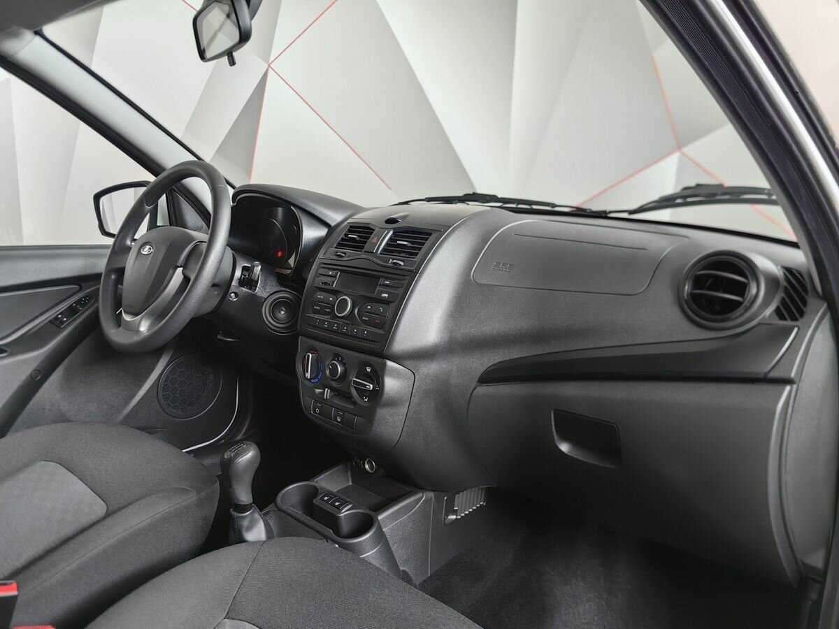 Lada (ВАЗ) Granta с пробегом — 2023 год. Фото: #8