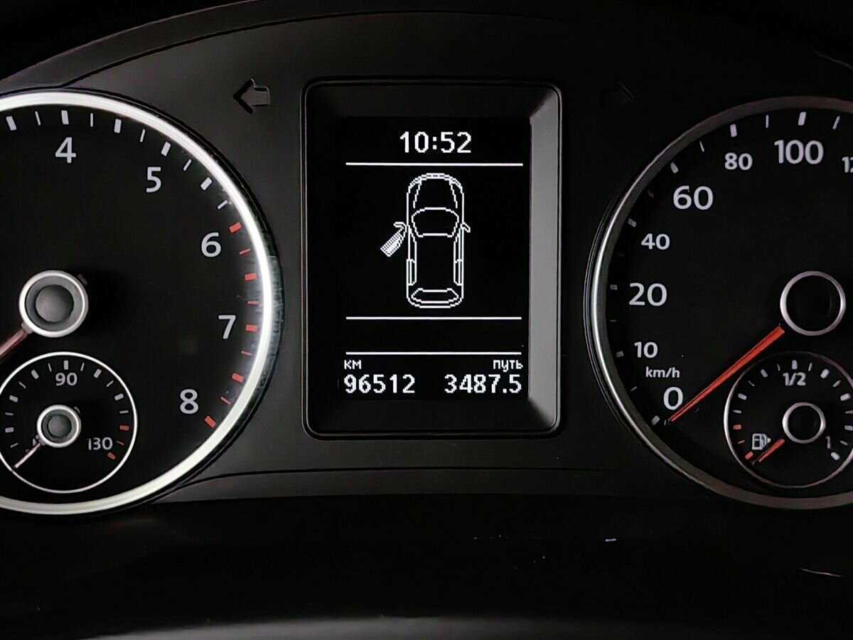 Volkswagen Tiguan с пробегом — 2016 год. Фото: #14