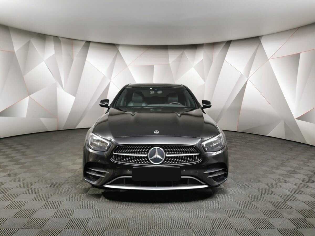 Mercedes-Benz E-Класс с пробегом — 2020 год. Фото: #6