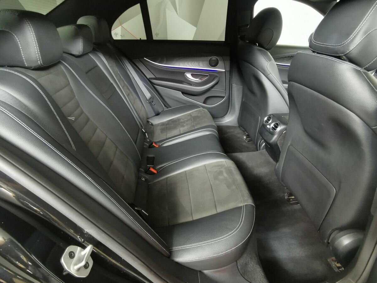 Mercedes-Benz E-Класс с пробегом — 2020 год. Фото: #11