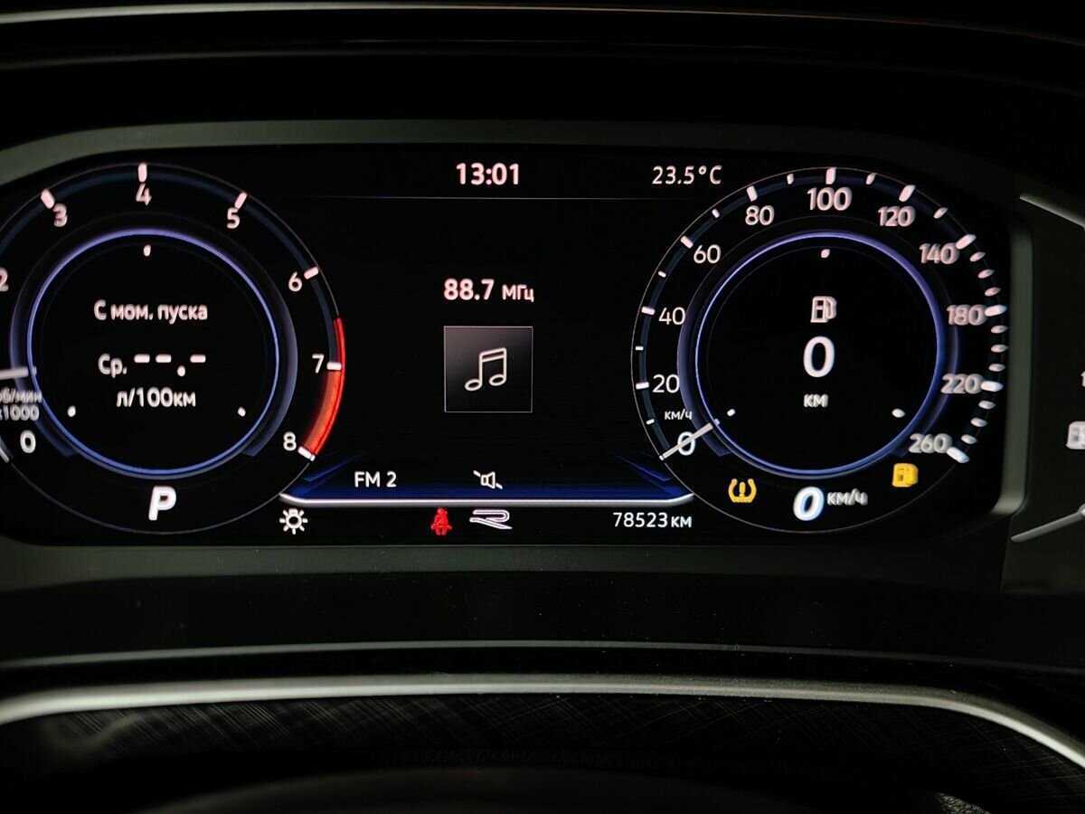 Volkswagen Polo с пробегом — 2021 год. Фото: #16