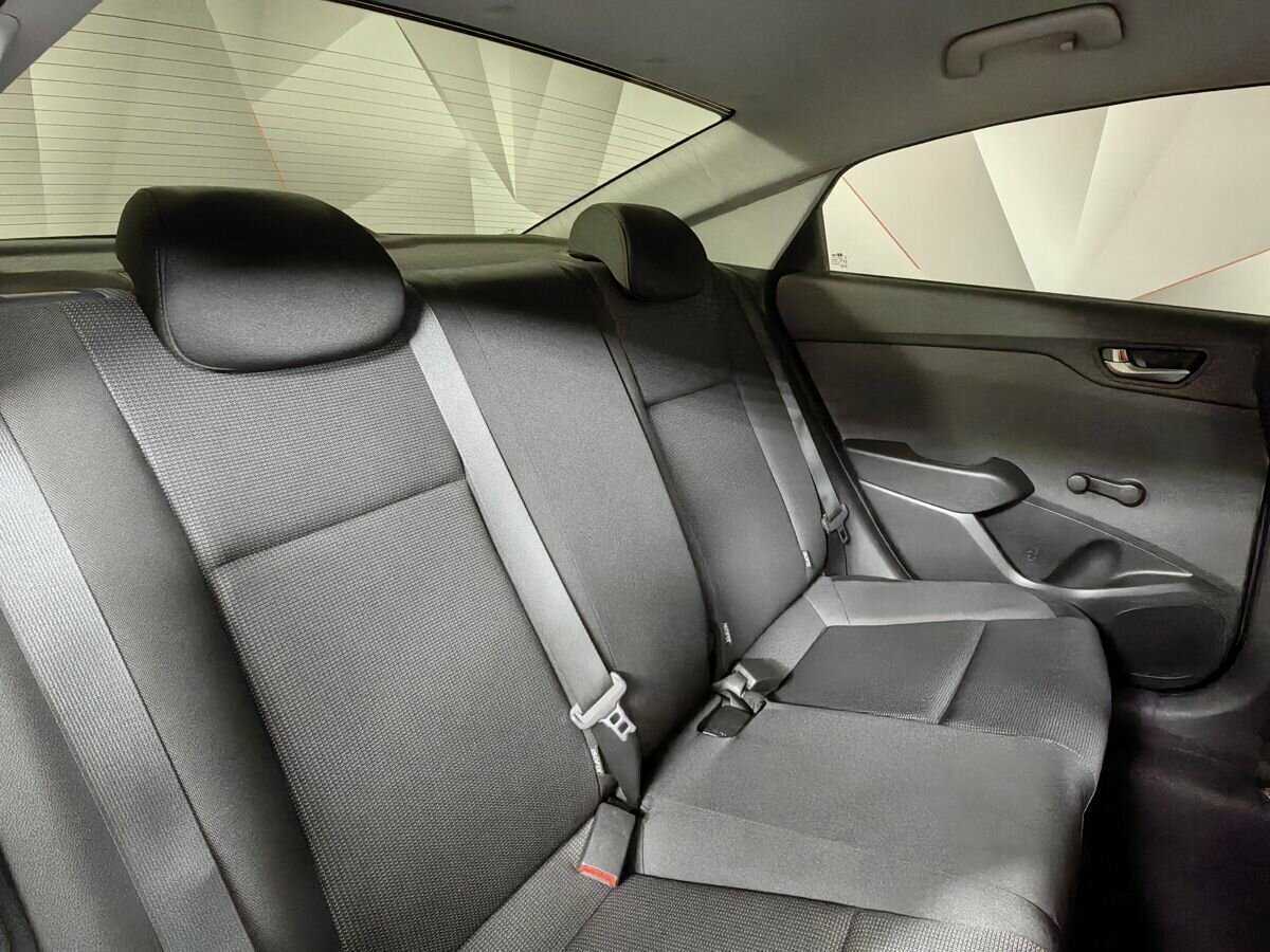 Hyundai Solaris с пробегом — 2017 год. Фото: #12