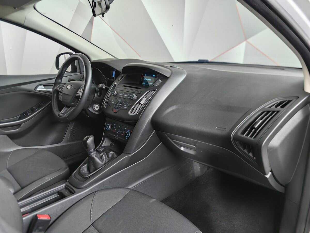Ford Focus с пробегом — 2019 год. Фото: #8