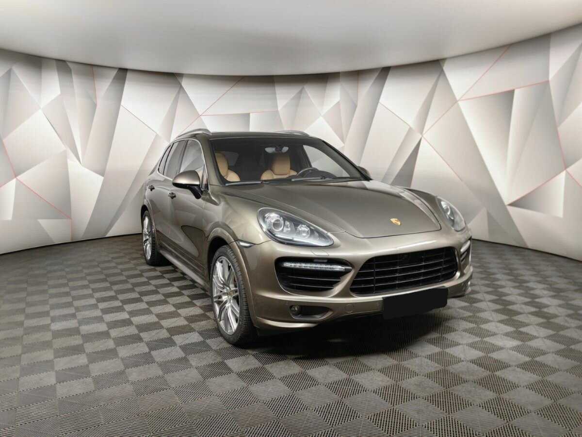 Porsche Cayenne с пробегом — 2012 год. Фото: #2