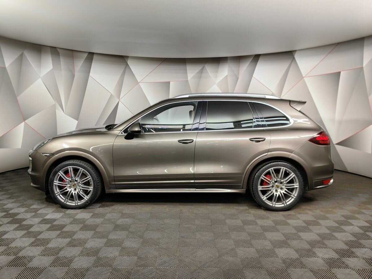 Porsche Cayenne с пробегом — 2012 год. Фото: #4