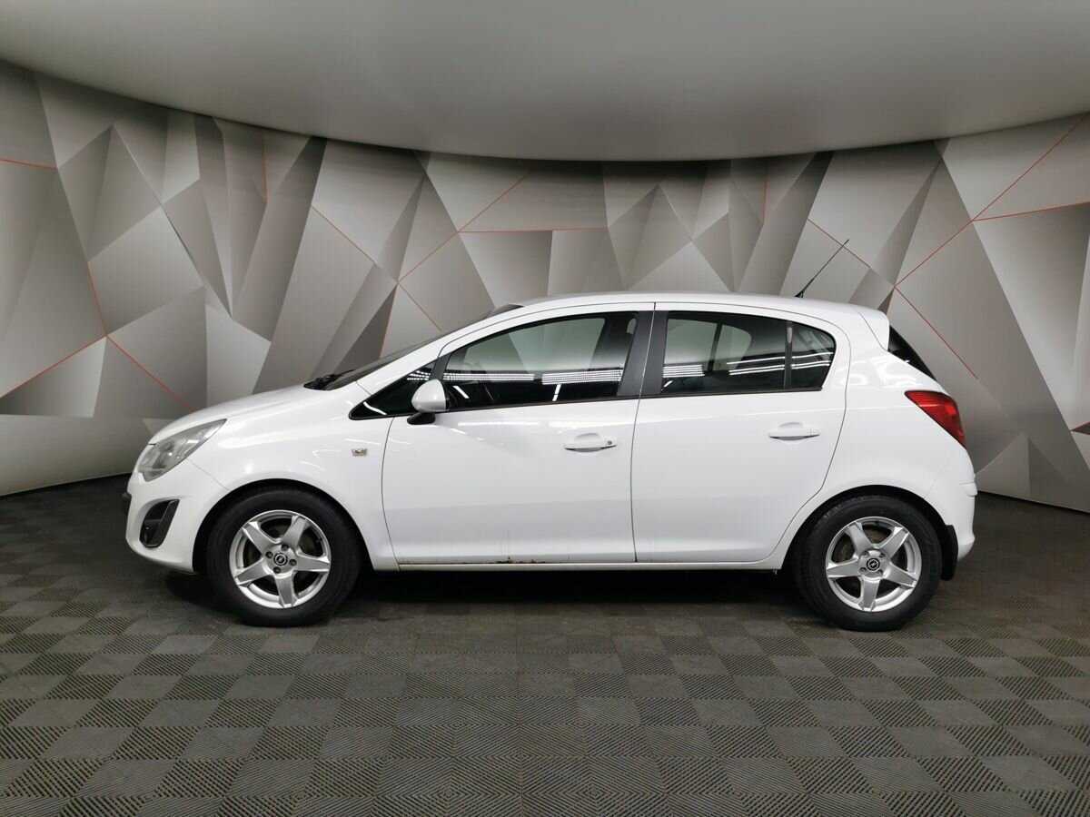 Opel Corsa с пробегом — 2011 год. Фото: #4