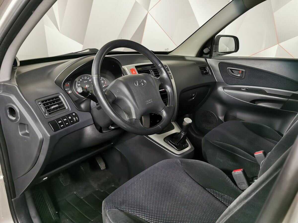 Hyundai Tucson с пробегом — 2007 год. Фото: #13