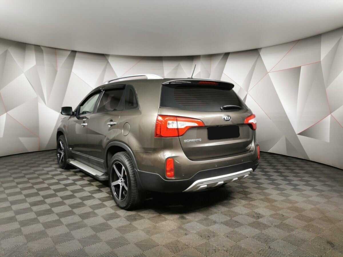 Kia Sorento с пробегом — 2014 год. Фото: #3