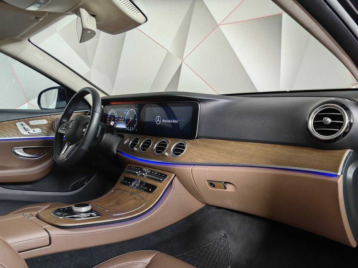 Mercedes-Benz E-Класс с пробегом — 2018 год. Фото: #8