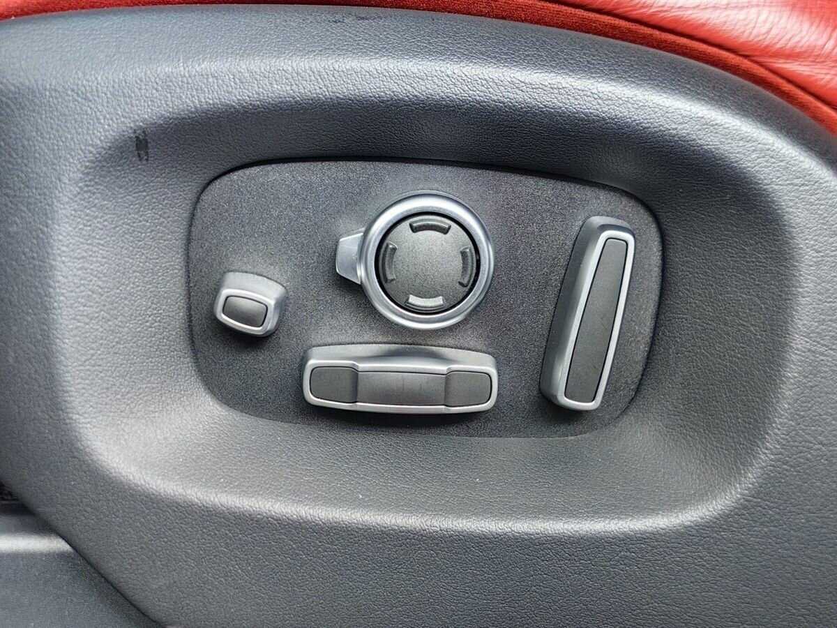 Land Rover Range Rover с пробегом — 2016 год. Фото: #20