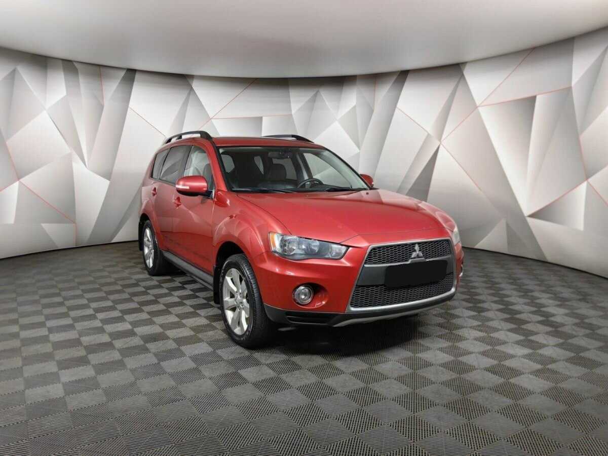 Mitsubishi Outlander с пробегом — 2011 год. Фото: #2