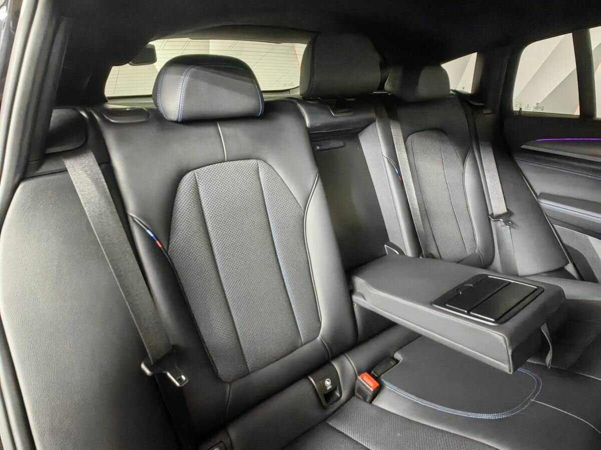 BMW X4 с пробегом — 2019 год. Фото: #12