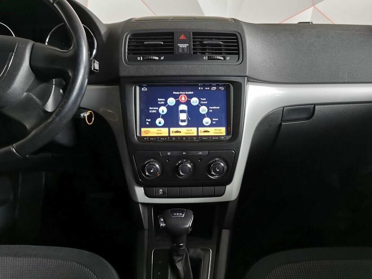 Skoda Yeti с пробегом — 2012 год. Фото: #10