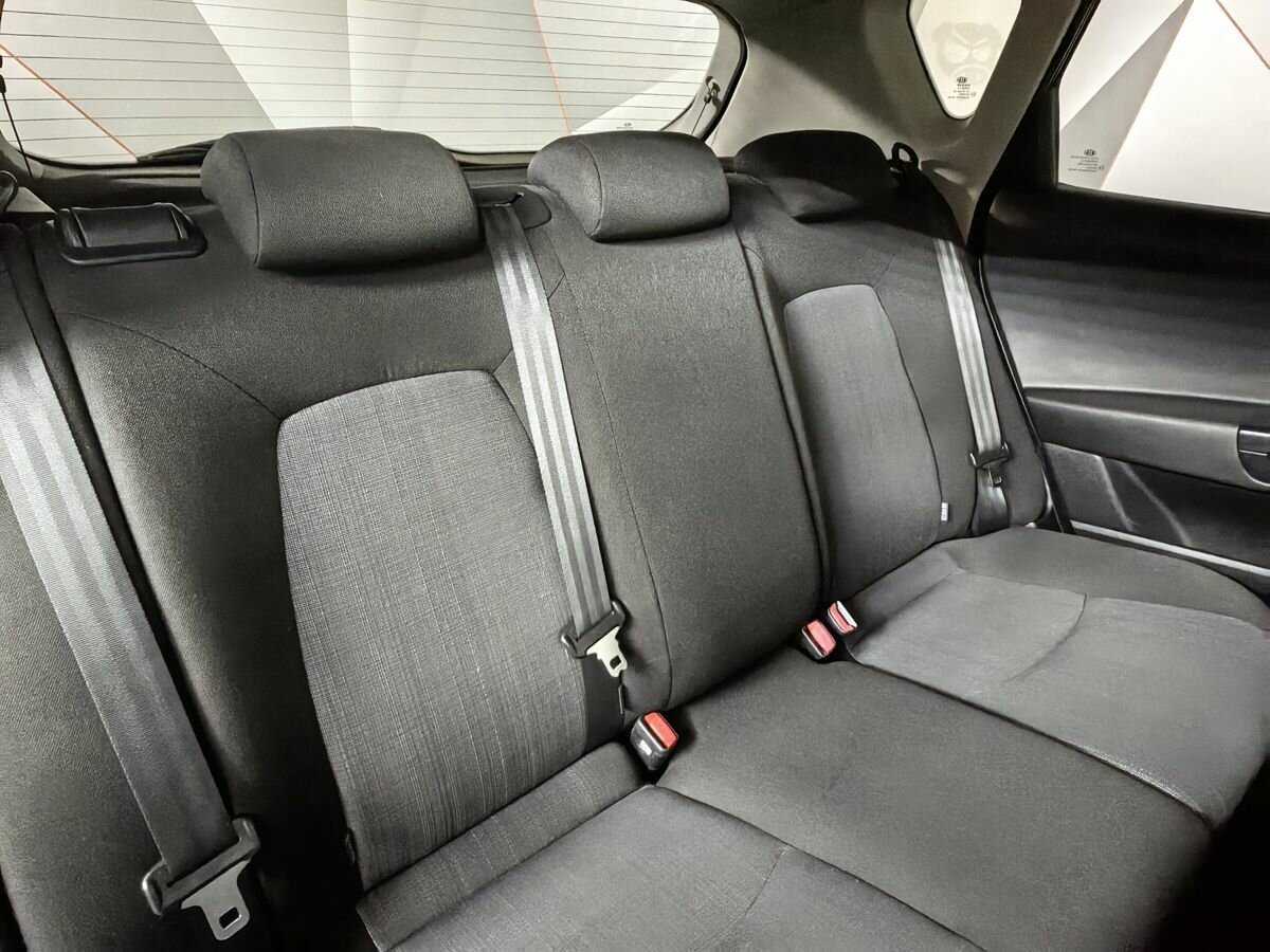 Kia Ceed с пробегом — 2011 год. Фото: #12