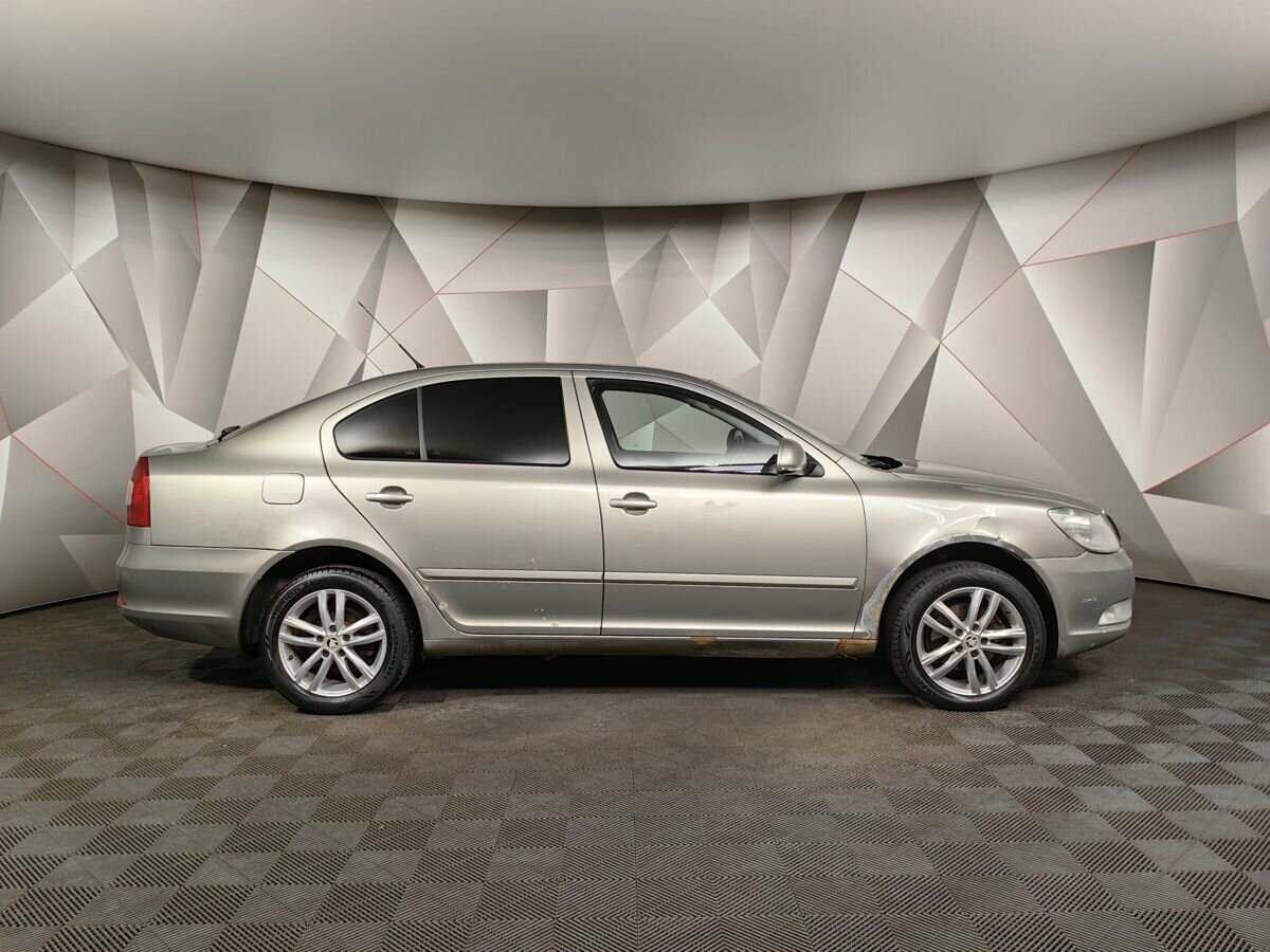 Skoda Octavia с пробегом — 2010 год. Фото: #5