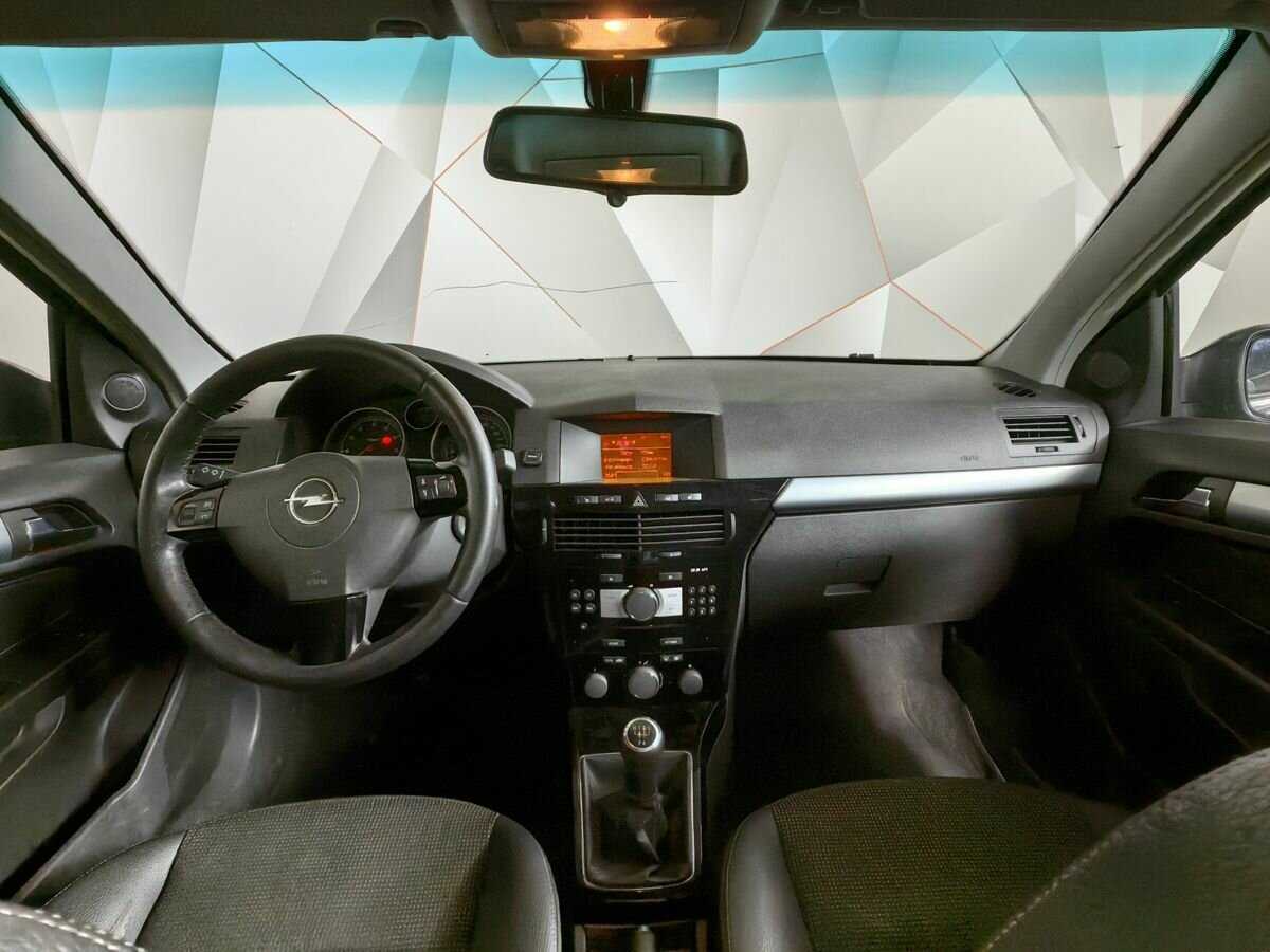 Opel Astra с пробегом — 2008 год. Фото: #8