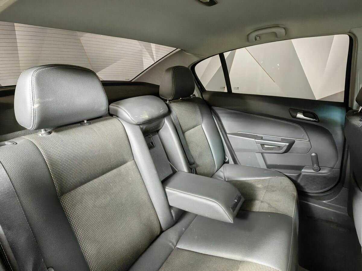 Opel Astra с пробегом — 2008 год. Фото: #9