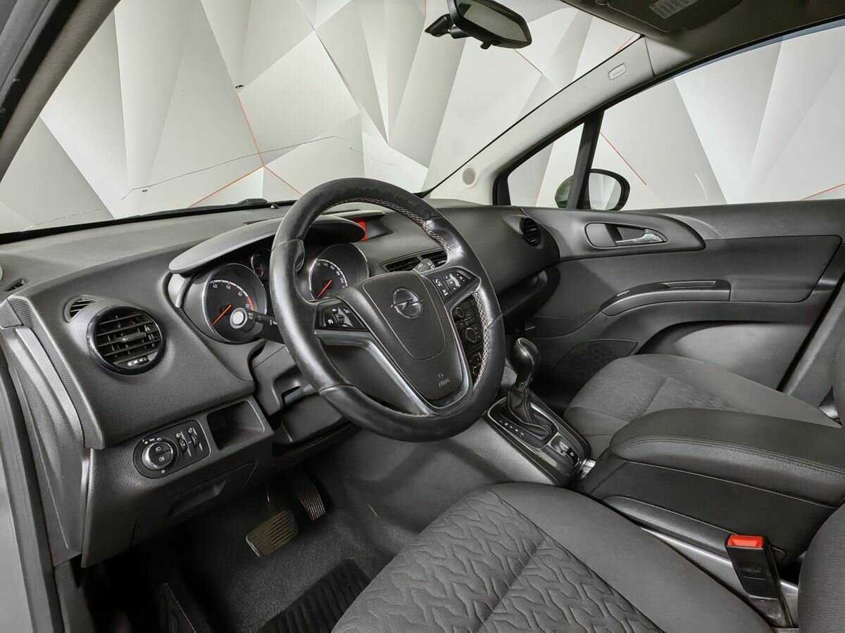 Opel Meriva с пробегом — 2013 год. Фото: #13