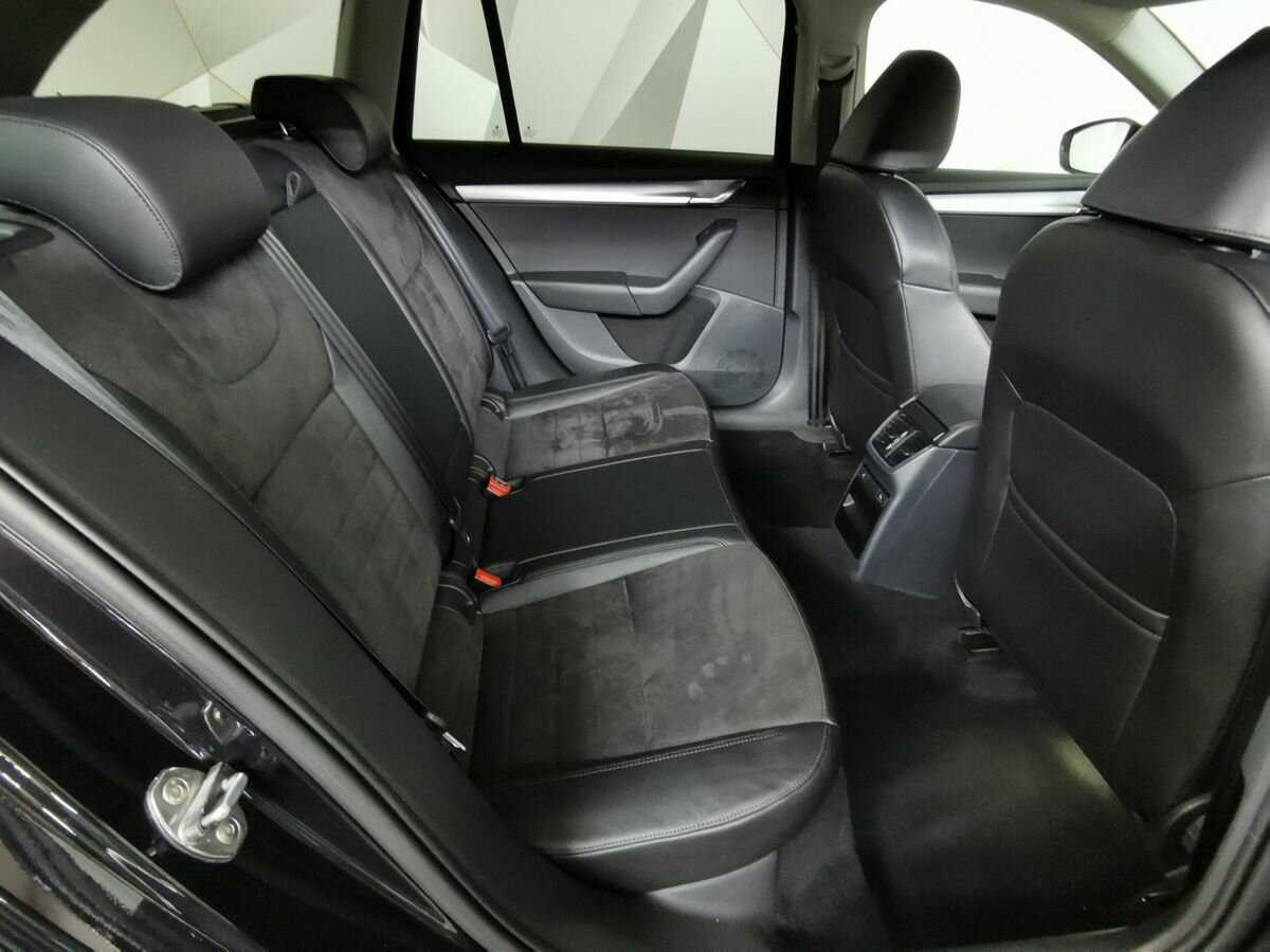 Skoda Octavia с пробегом — 2014 год. Фото: #10