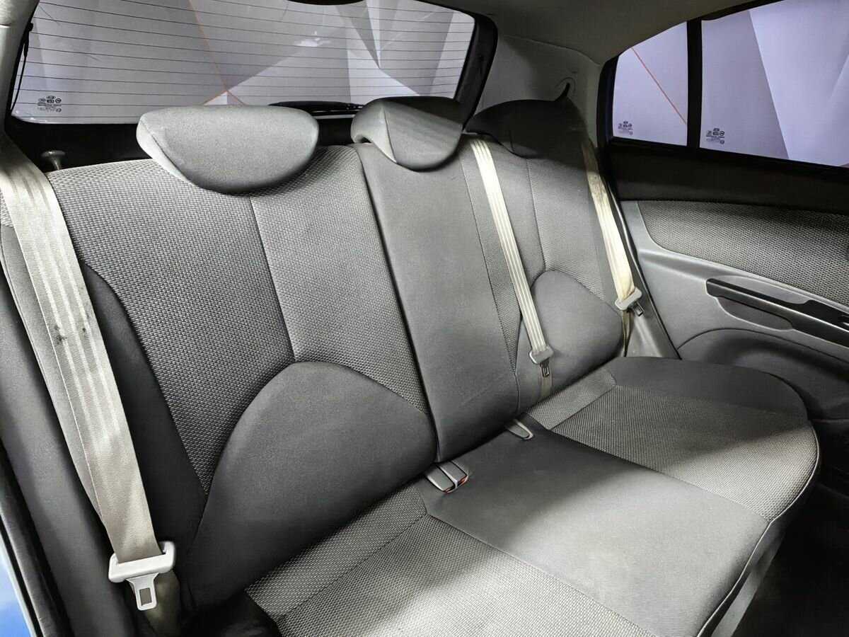 Kia Rio с пробегом — 2010 год. Фото: #12