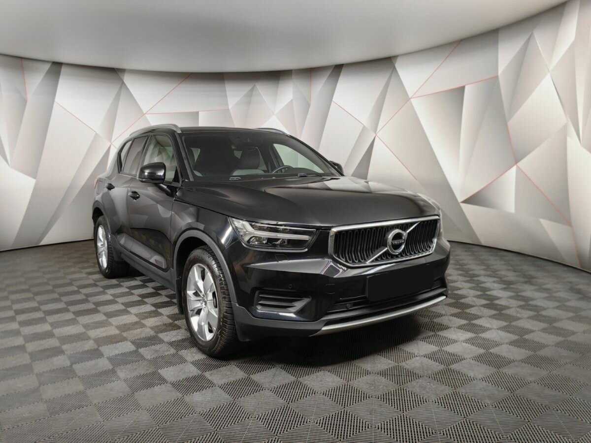 Volvo XC40 с пробегом — 2021 год. Фото: #2
