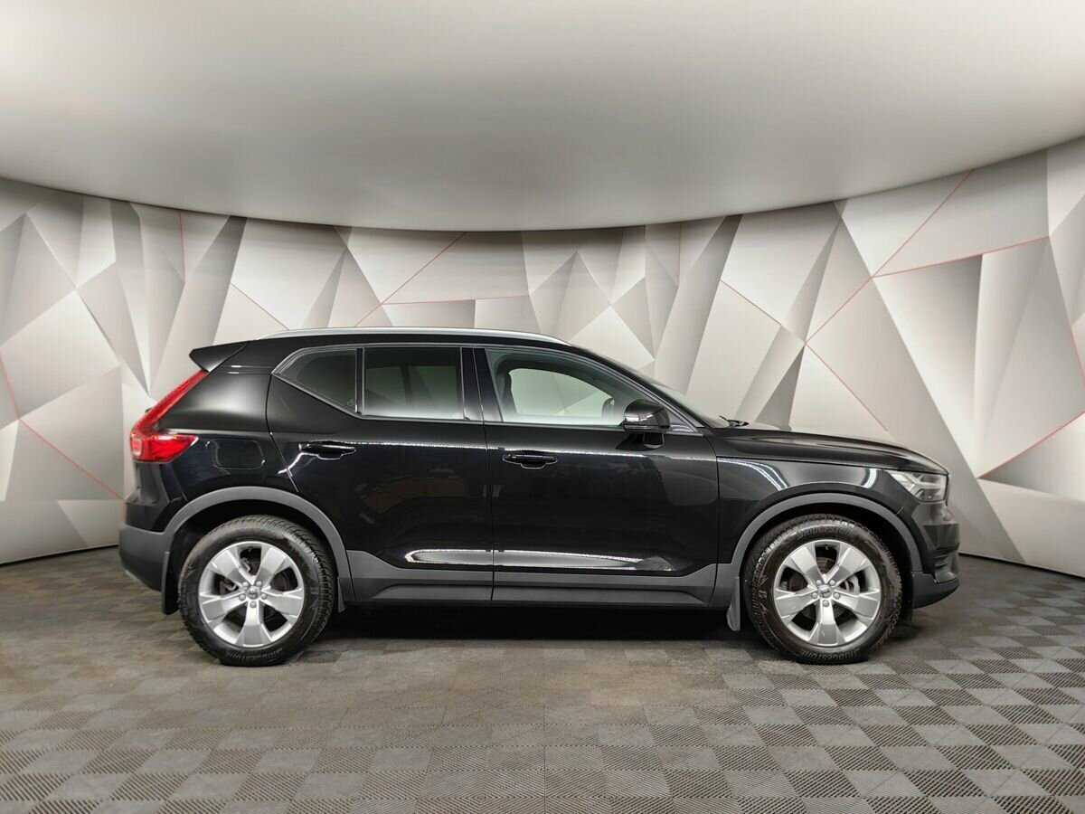 Volvo XC40 с пробегом — 2021 год. Фото: #5