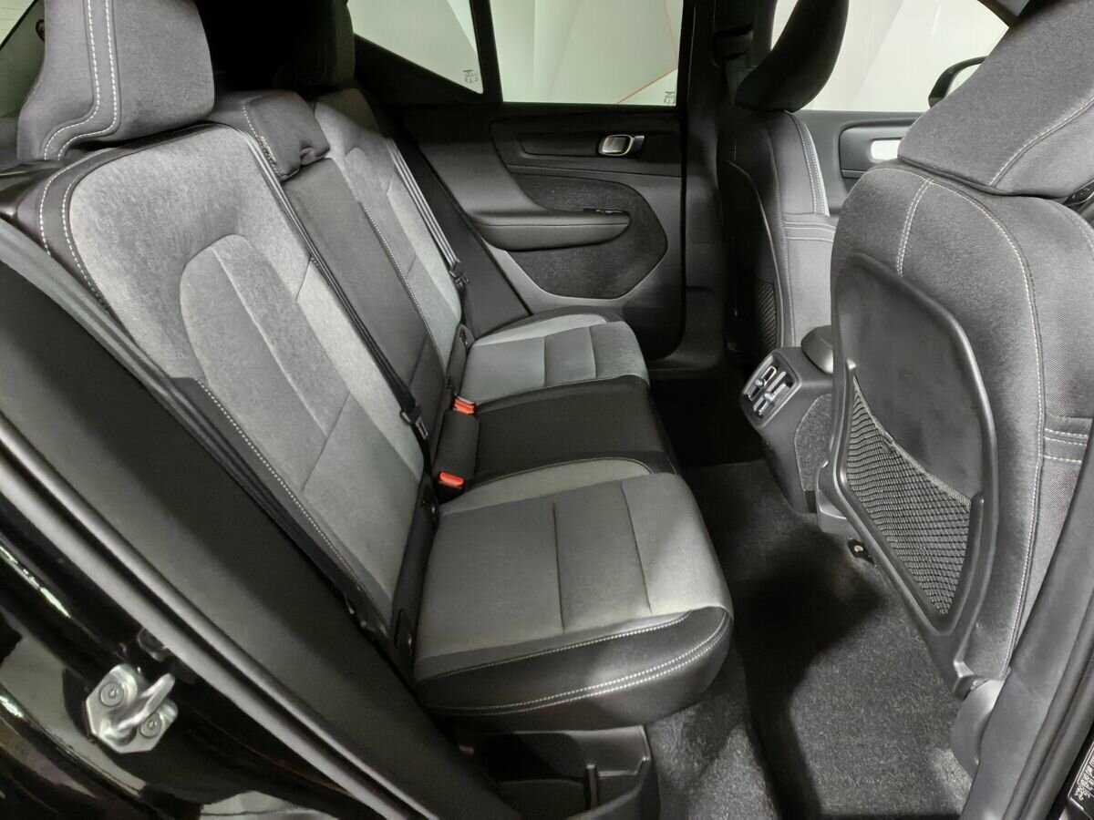 Volvo XC40 с пробегом — 2021 год. Фото: #11