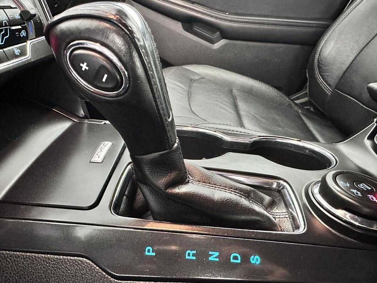 Ford Explorer с пробегом — 2018 год. Фото: #11