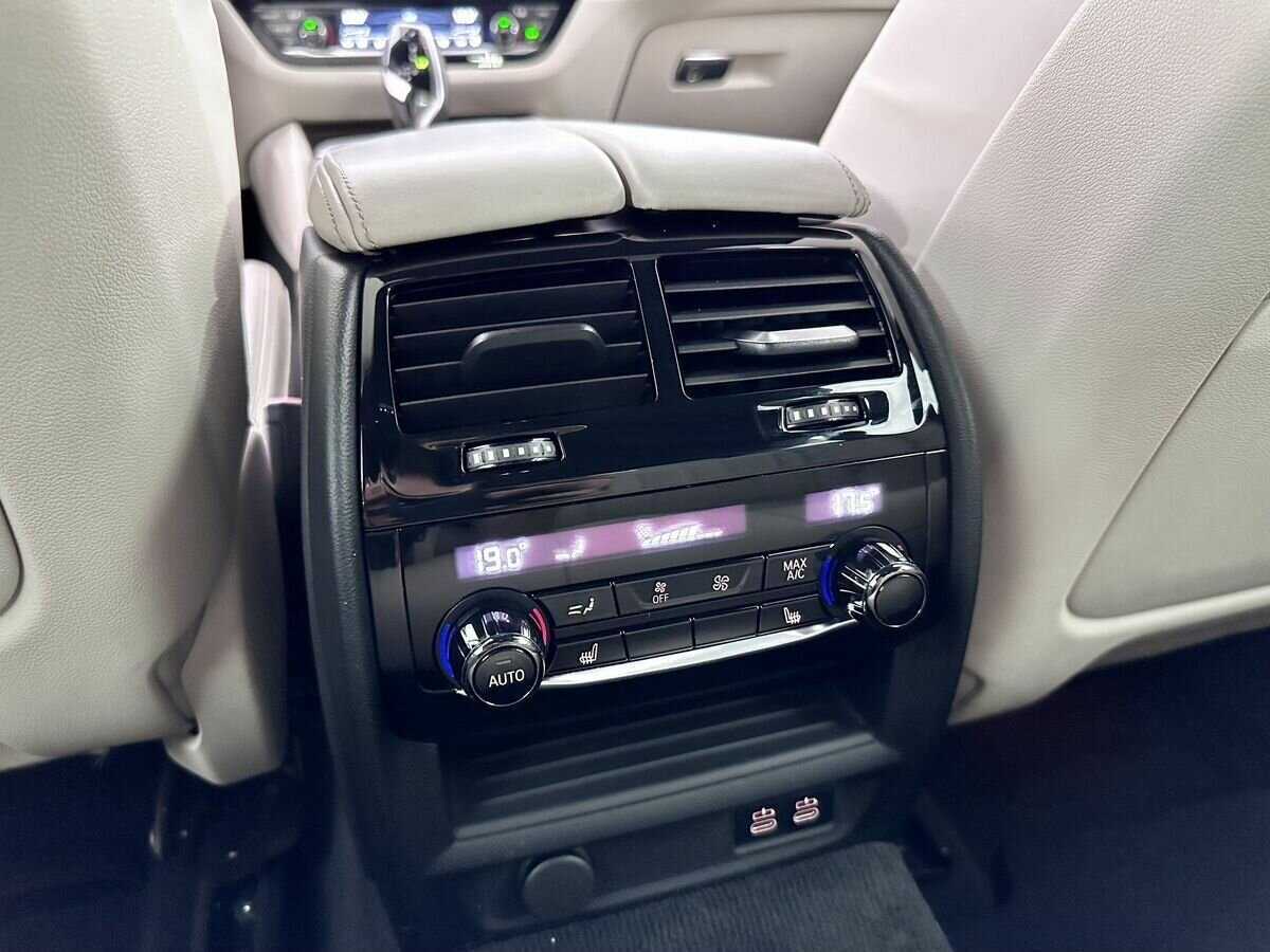 BMW 6 серии с пробегом — 2020 год. Фото: #19