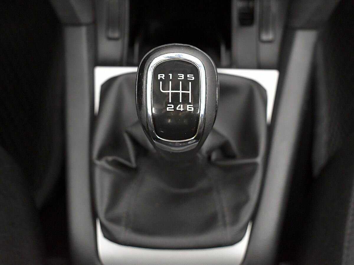 Skoda Octavia с пробегом — 2010 год. Фото: #13