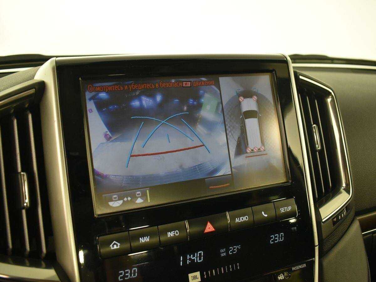 Toyota Land Cruiser с пробегом — 2017 год. Фото: #13