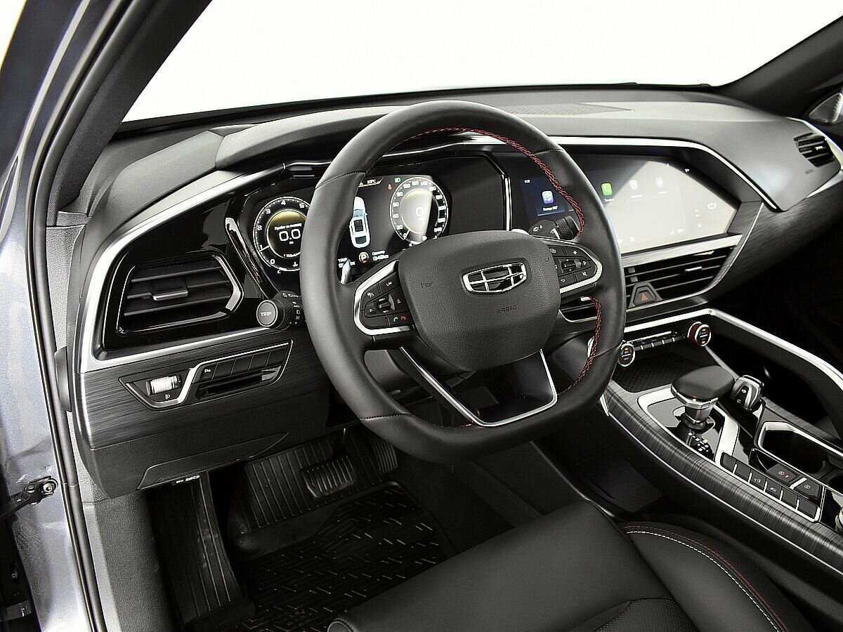 Geely Tugella с пробегом — 2023 год. Фото: #6