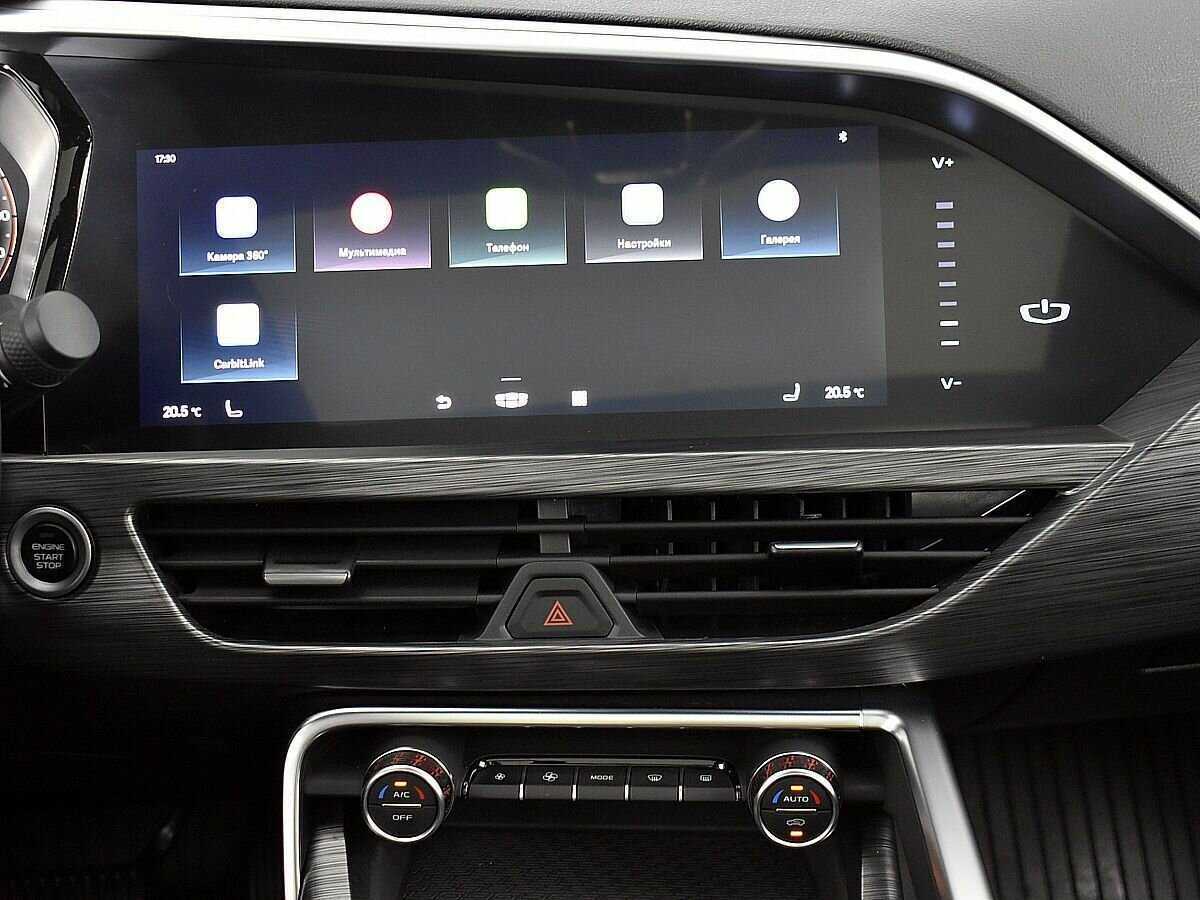 Geely Tugella с пробегом — 2023 год. Фото: #12