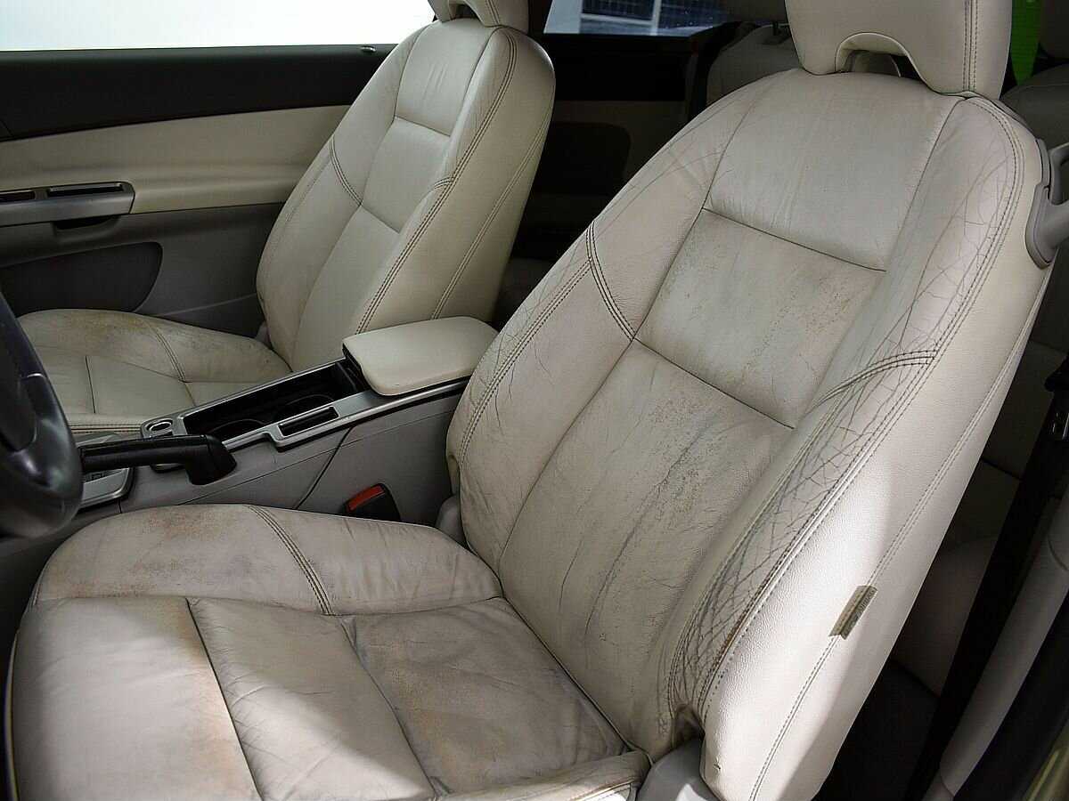 Volvo C30 с пробегом — 2008 год. Фото: #7