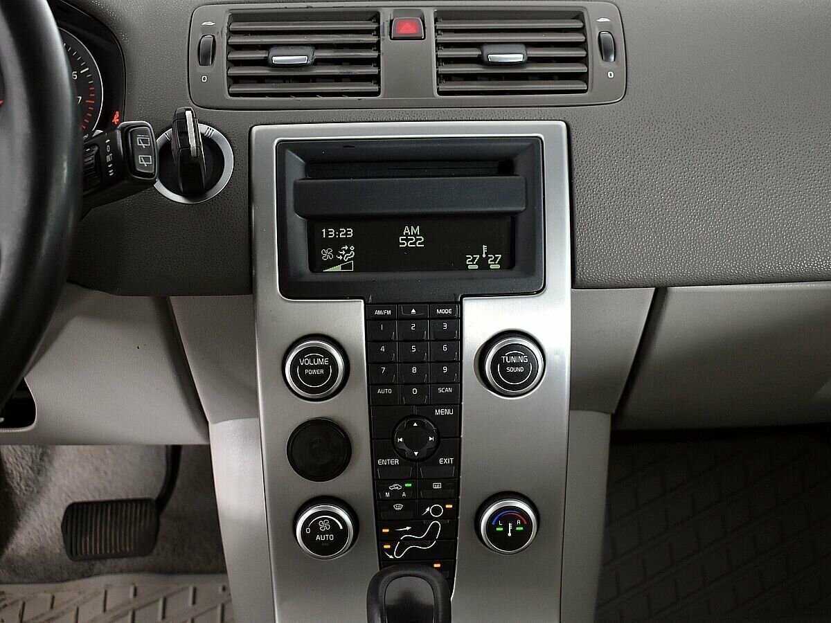 Volvo C30 с пробегом — 2008 год. Фото: #11