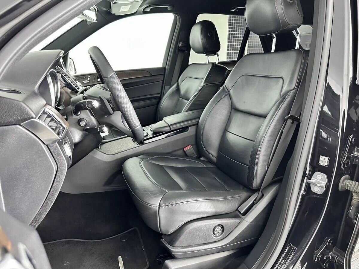 Mercedes-Benz GLE с пробегом — 2017 год. Фото: #8