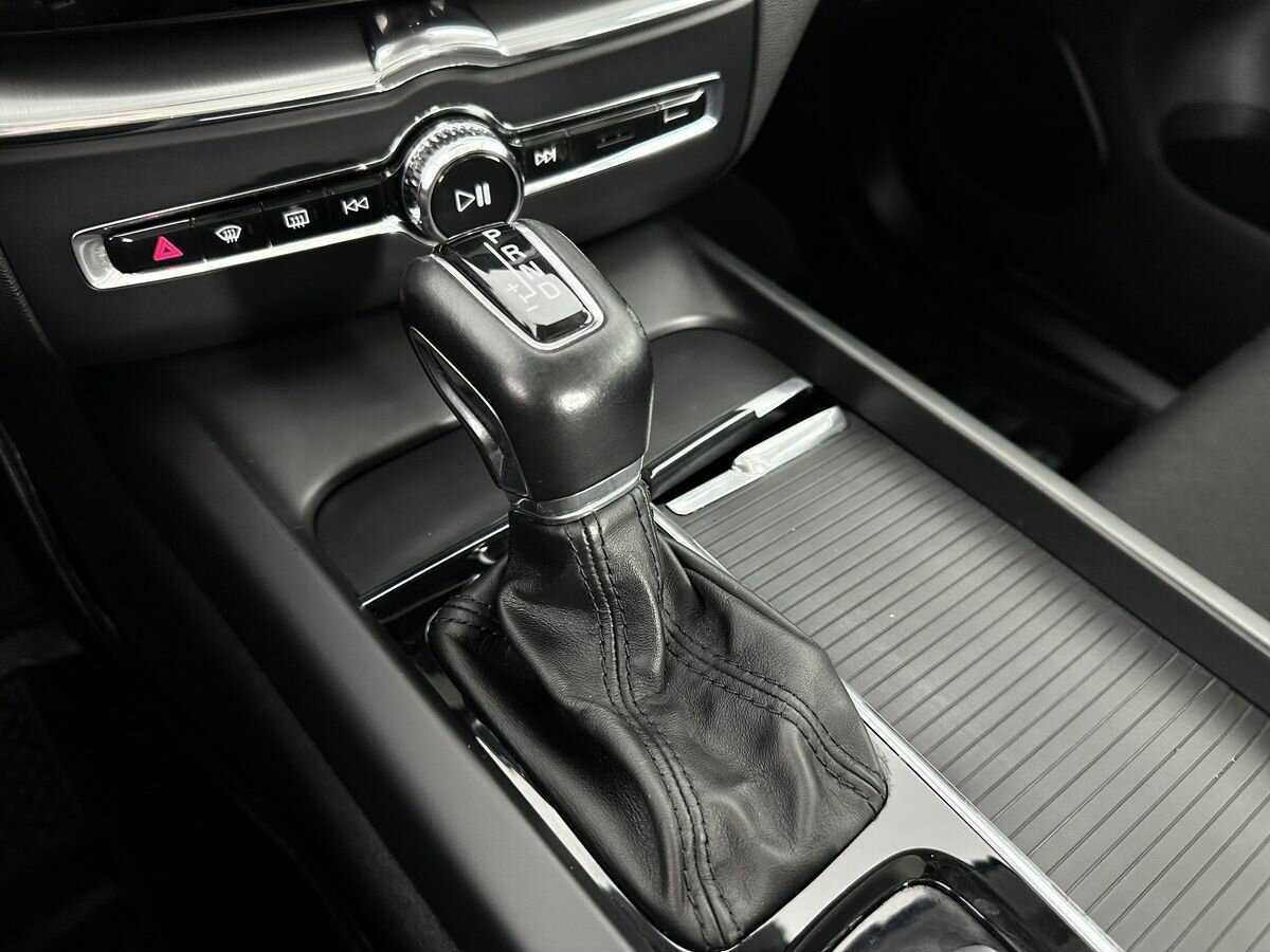 Volvo XC60 с пробегом — 2019 год. Фото: #13